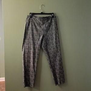 Black and white checked stretch ankle pant size 20